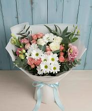 Букет цветов из:  Розы, Лизиантусы и Хризантемы в Чегеме
