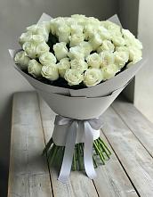 Букет 35 Белых роз в Чегеме
