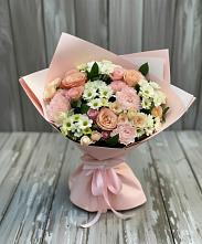Букет цветов из:  Гвоздики, Розы и Хризантемы в Чегеме